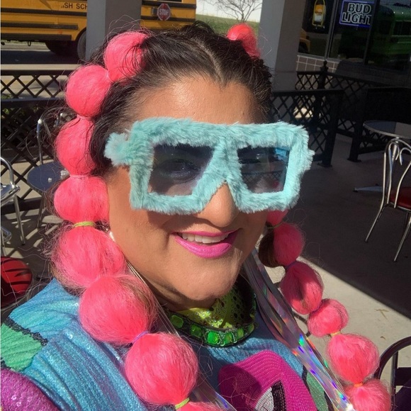 Other - Plus size fun fashion here